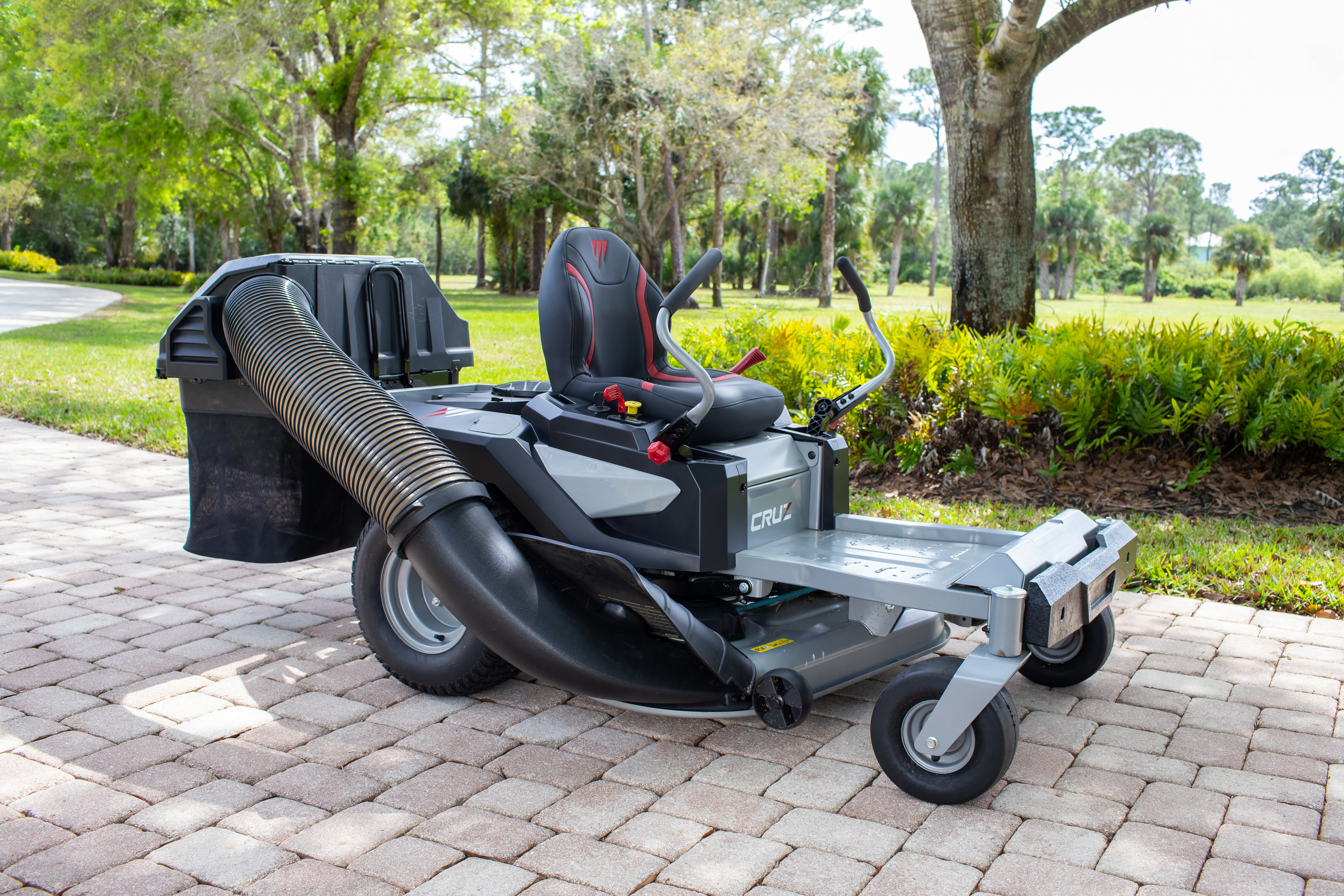 Murray Cruz 42 ZeroTurn Lawn Mower with 19 HP* 540cc Briggs